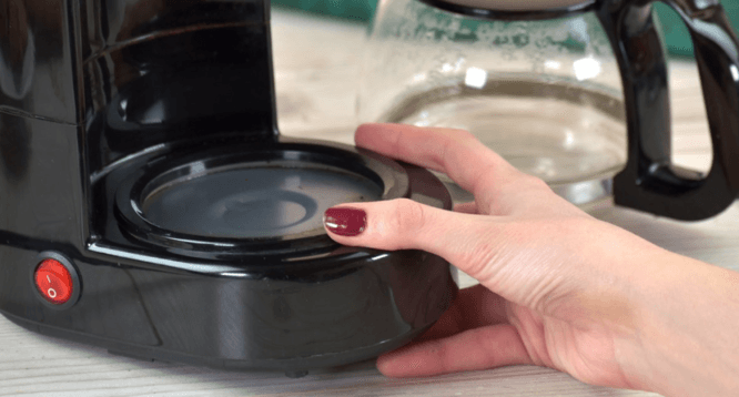 How To Clean Coffee Maker Hot Plate